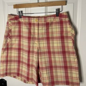 Liz Golf by Liz Claiborne NWOT red orange yellow plaid shorts sz 12